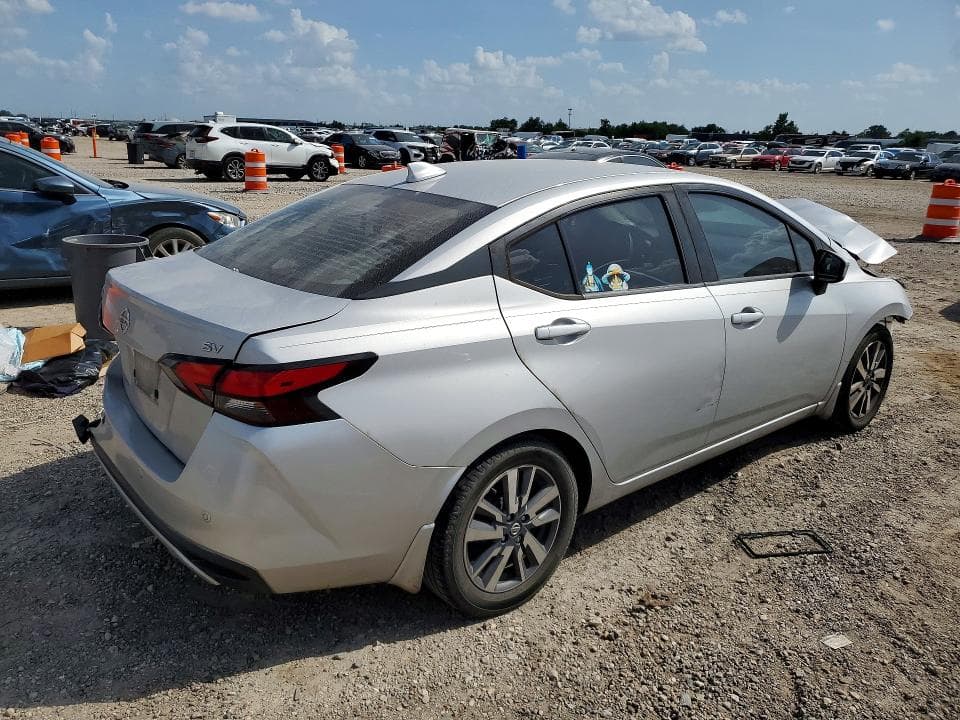 2020 NISSAN VERSA SV 3