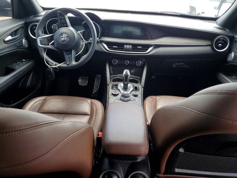 2022 ALFA ROMEO STELVIO TI 8