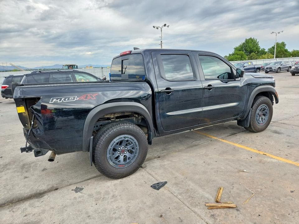 2025 NISSAN FRONTIER PRO-4X 3