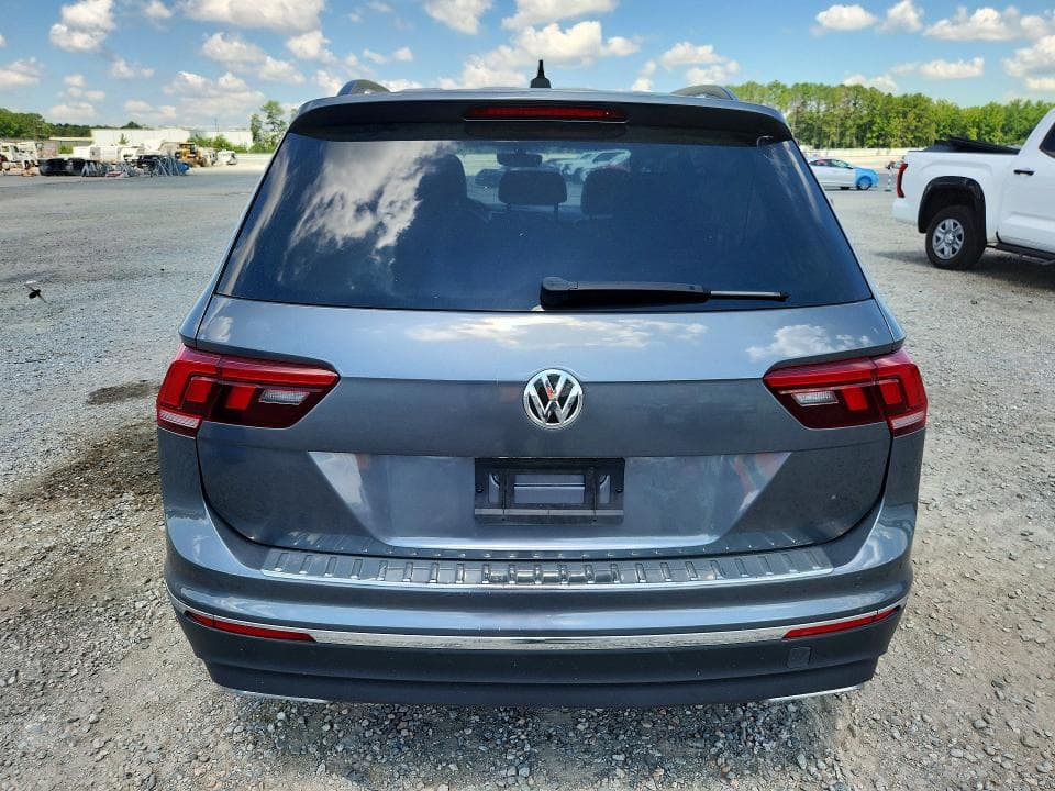 2021 VOLKSWAGEN TIGUAN SE 6