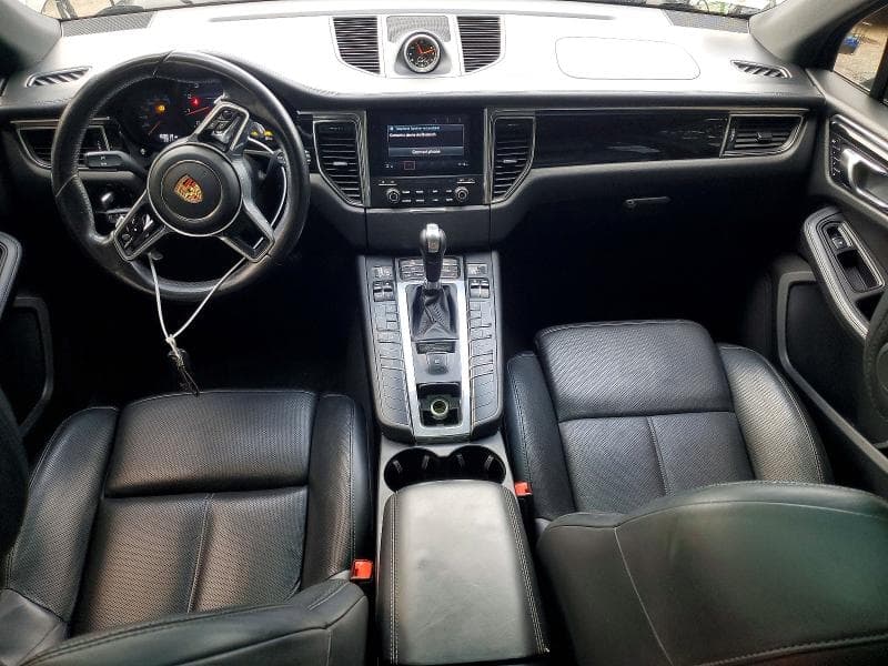 2017 PORSCHE MACAN 8