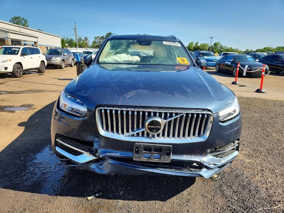 2024 VOLVO XC90 PLUS 5