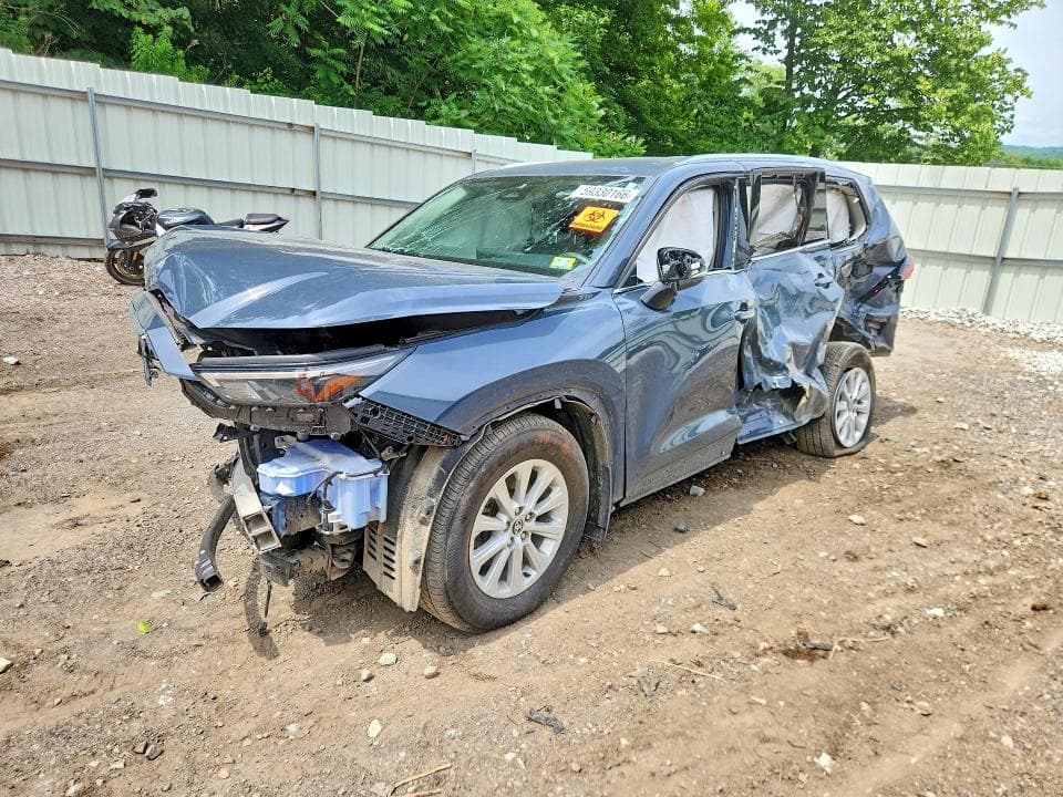 2026 TOYOTA GRAND HIGHLANDER XLE - 1