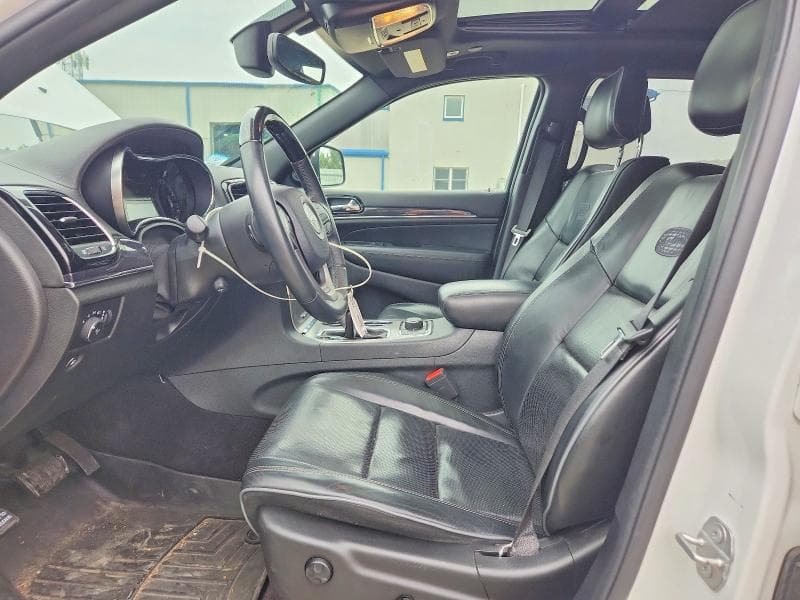 2019 JEEP GRAND CHEROKEE OVERLAND 7