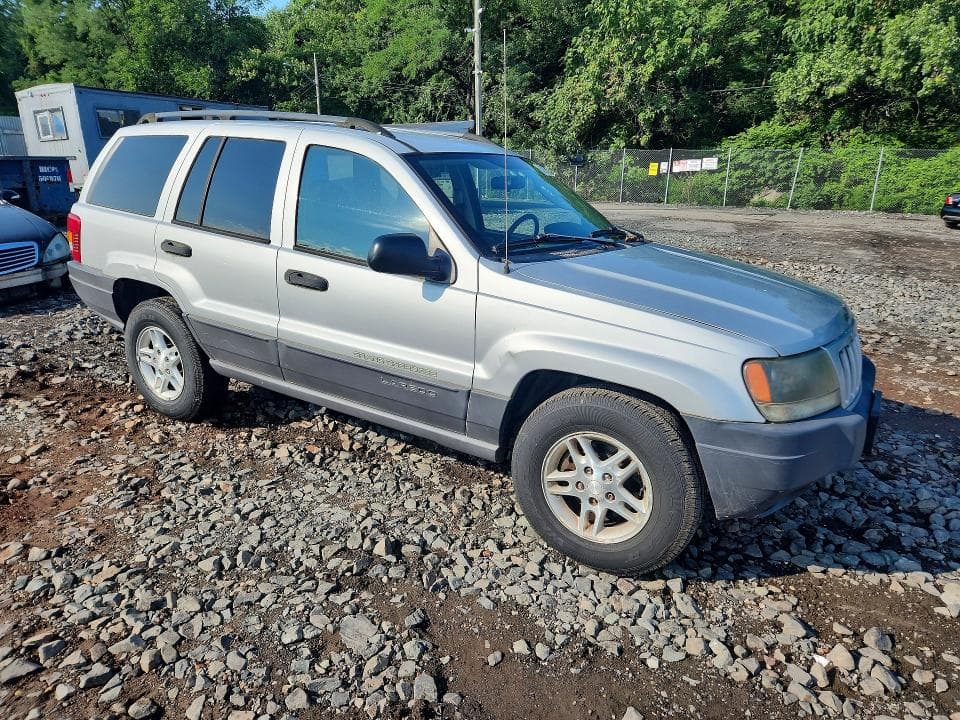 2024 JEEP GRAND CHEROKEE LAREDO 4