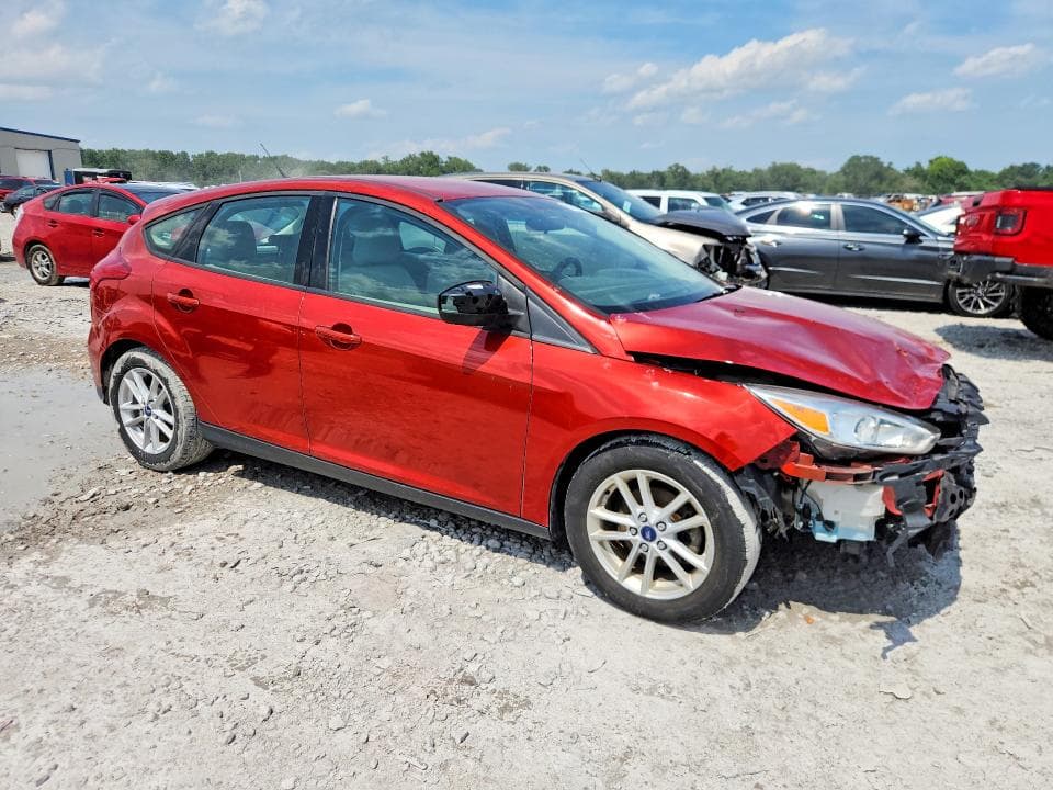 2018 FORD FOCUS SE 4