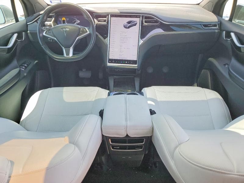 2018 TESLA MODEL X 8