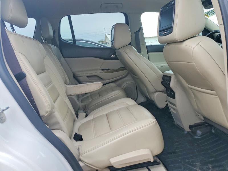 2018 GMC ACADIA DENALI 11