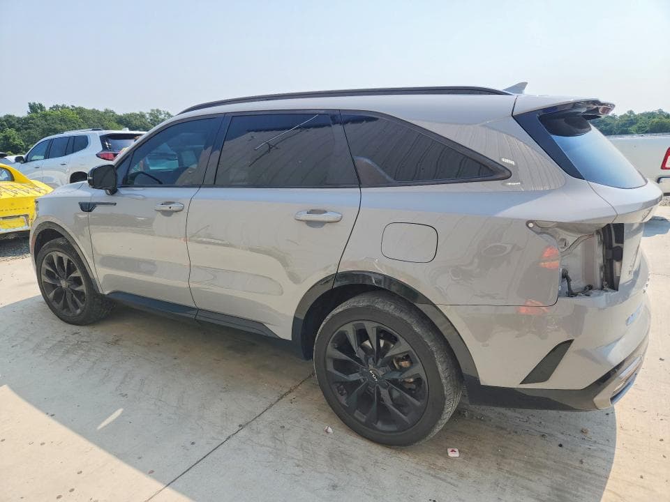 2022 KIA SORENTO SX 2