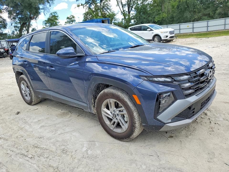2026 HYUNDAI TUCSON SE 4