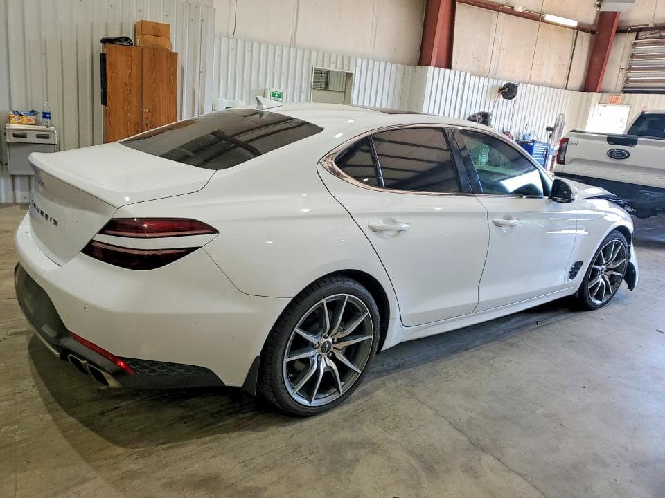 2022 GENESIS G70 2.0T 3