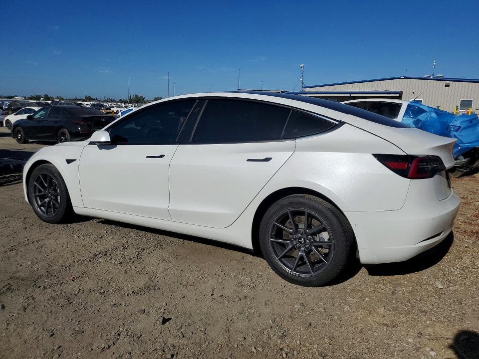 2021 TESLA MODEL 3 2