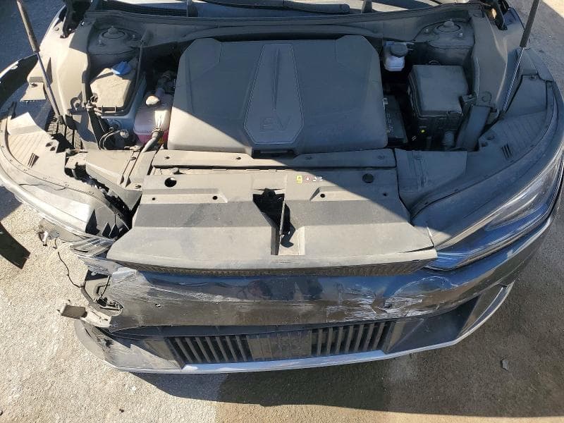 2022 KIA EV6 WIND 11