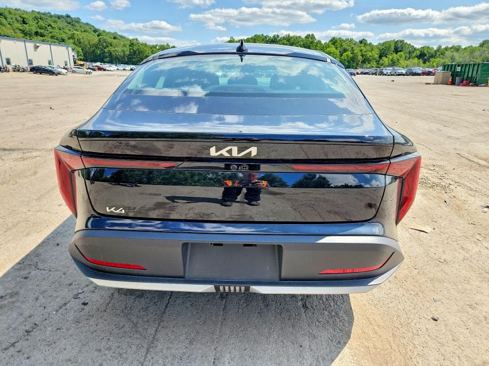 2026 KIA K4 LXS 6