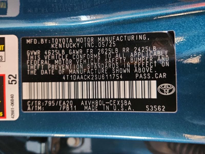2025 TOYOTA CAMRY SE 12