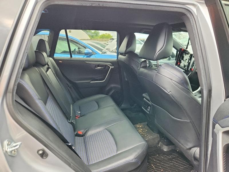 2021 TOYOTA RAV4 XSE 11