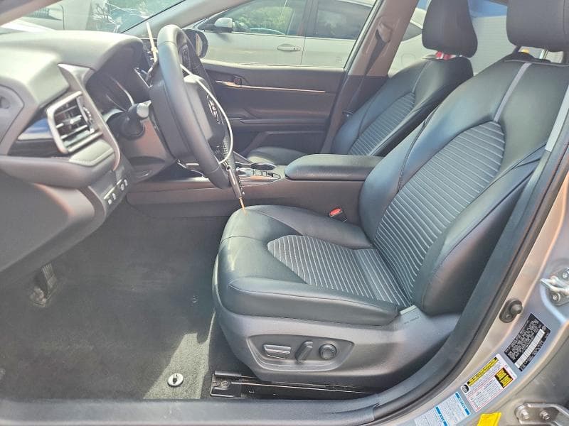 2022 TOYOTA CAMRY SE 7