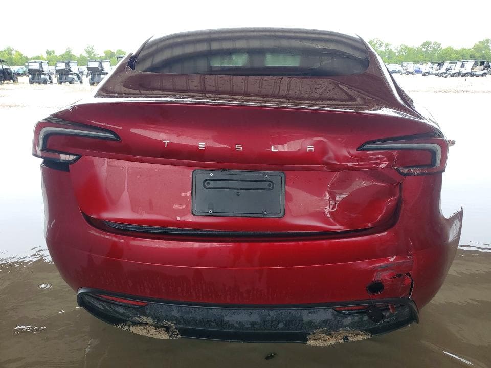 2025 TESLA MODEL 3 6