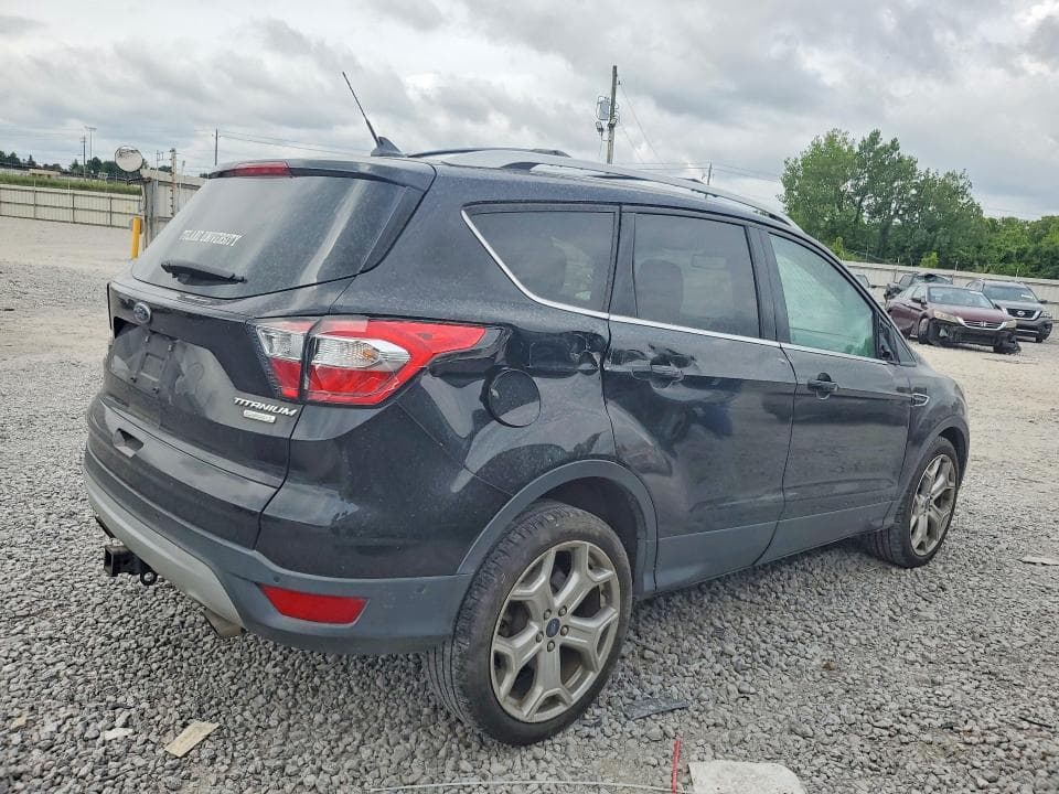 2018 FORD ESCAPE TITANIUM 3