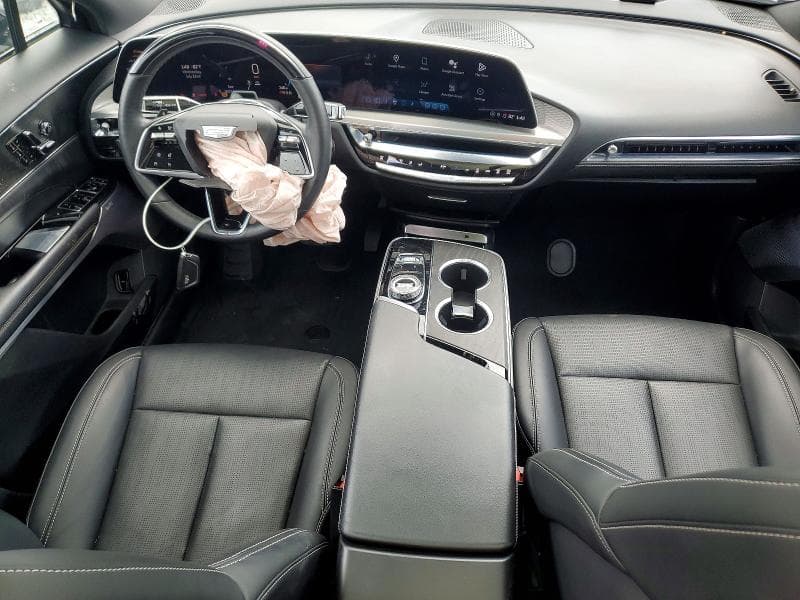 2023 CADILLAC LYRIQ LUXURY 8