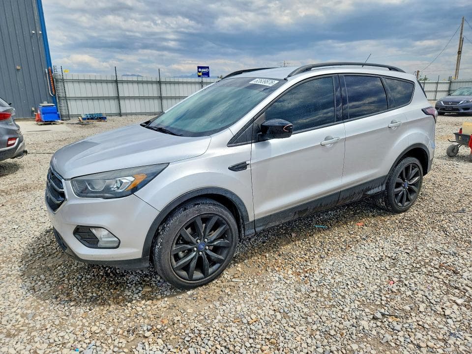 2017 FORD ESCAPE SE - 1