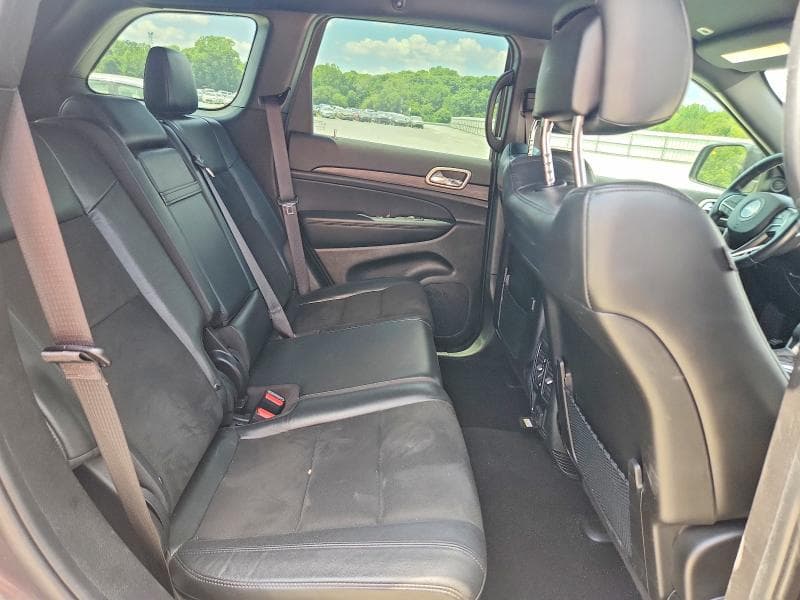 2021 JEEP GRAND CHEROKEE LAREDO 11