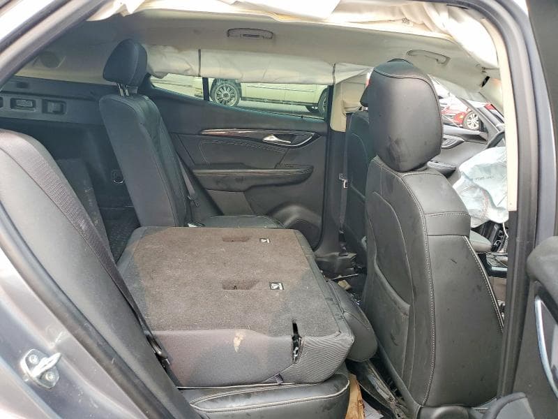 2021 BUICK ENVISION ESSENCE 11