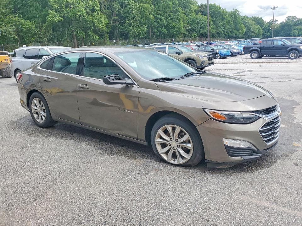 2020 CHEVROLET MALIBU LT 4