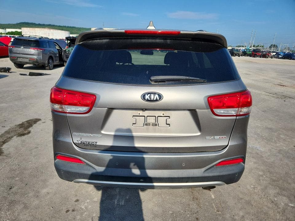 2018 KIA SORENTO EX 6