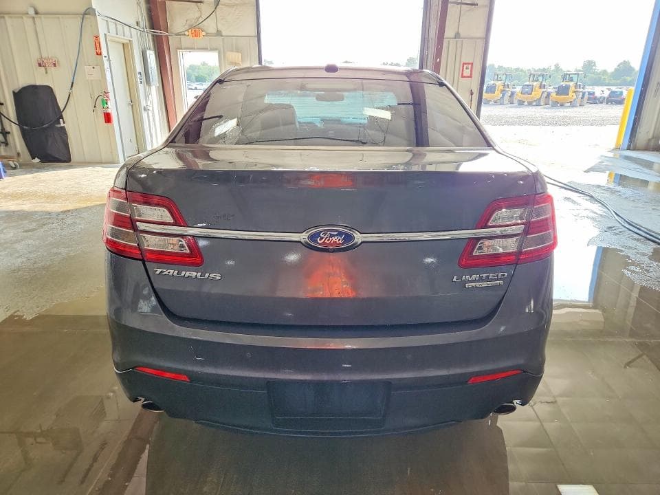 2017 FORD TAURUS LIMITED 6