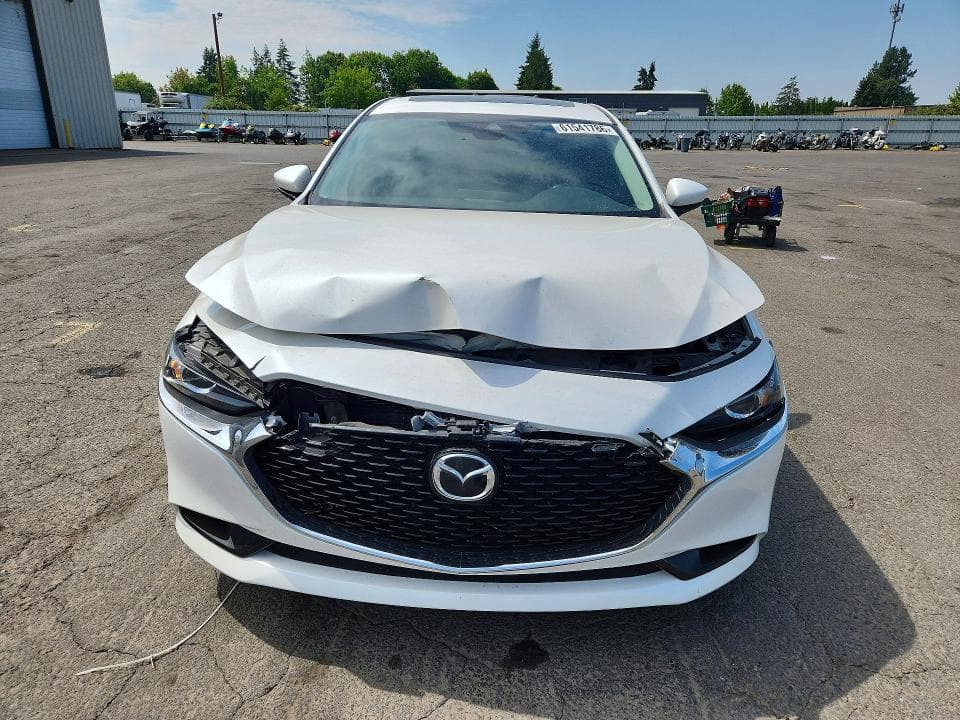 2023 MAZDA 3 PREFERRED 5