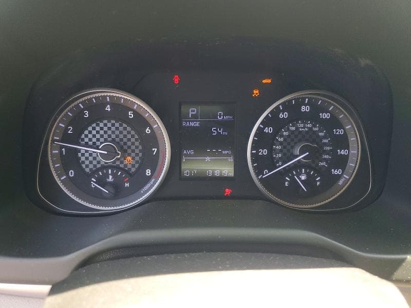 2019 HYUNDAI ELANTRA SE 9