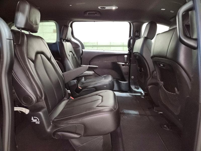 2026 CHRYSLER PACIFICA SELECT 11