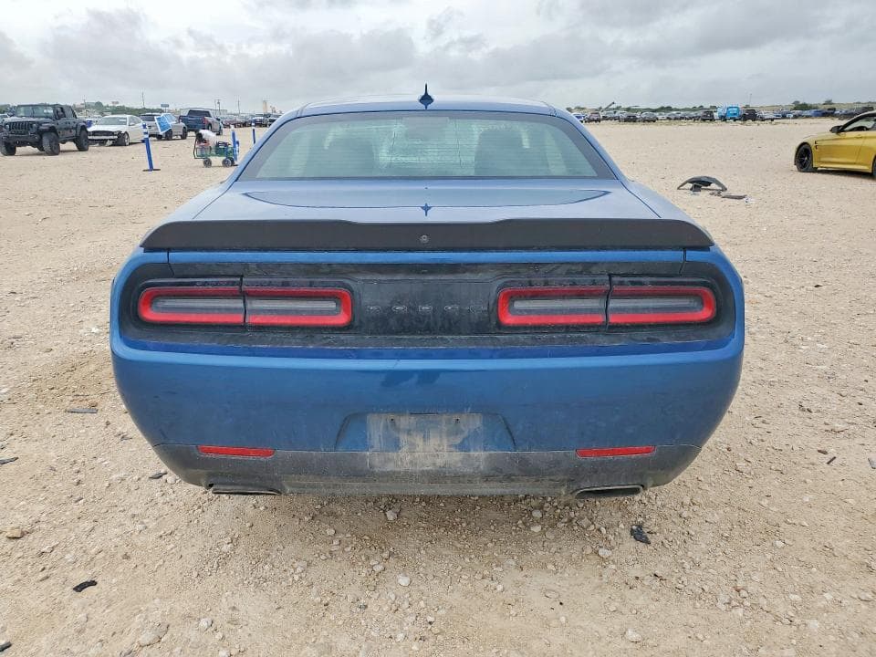 2020 DODGE CHALLENGER SXT 6