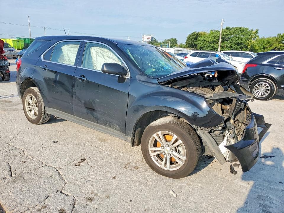 2017 CHEVROLET EQUINOX LS 4