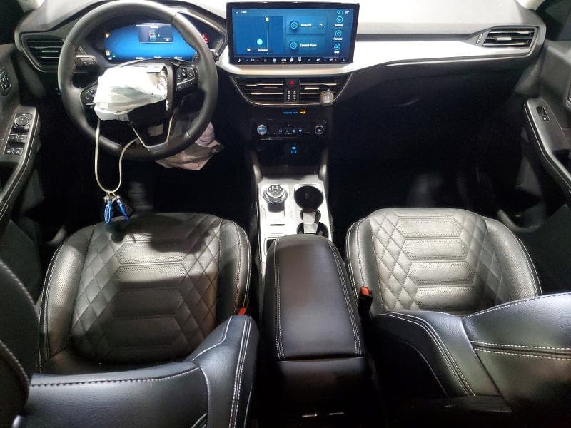 2023 FORD ESCAPE PLATINUM 8