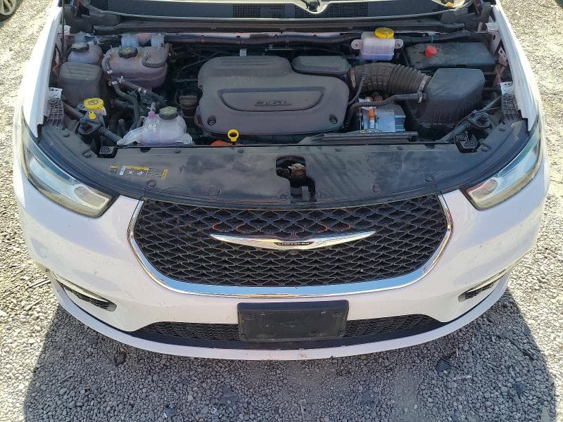 2025 CHRYSLER PACIFICA HYBRID SELECT 12