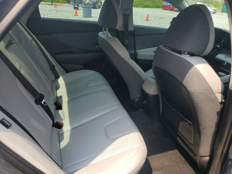 2025 HYUNDAI ELANTRA LIMITED 10