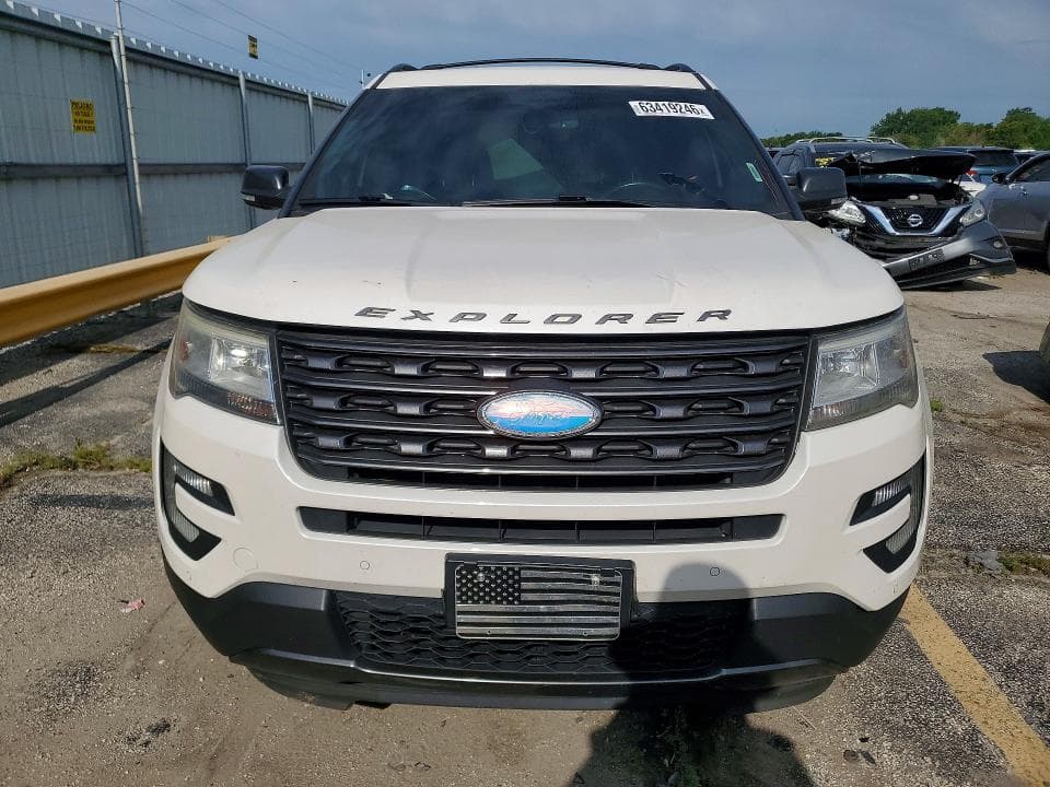 2017 FORD EXPLORER XLT 5