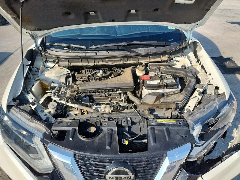 2019 NISSAN ROGUE SV 11