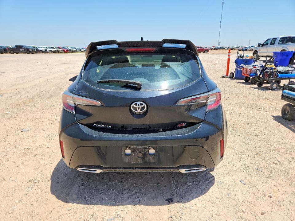 2019 TOYOTA COROLLA HATCHBACK SE 6