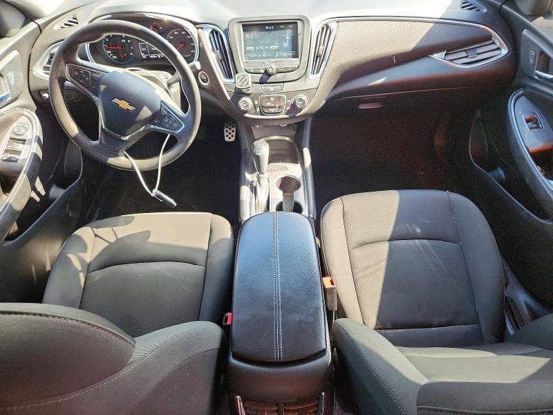 2017 CHEVROLET MALIBU LT 8