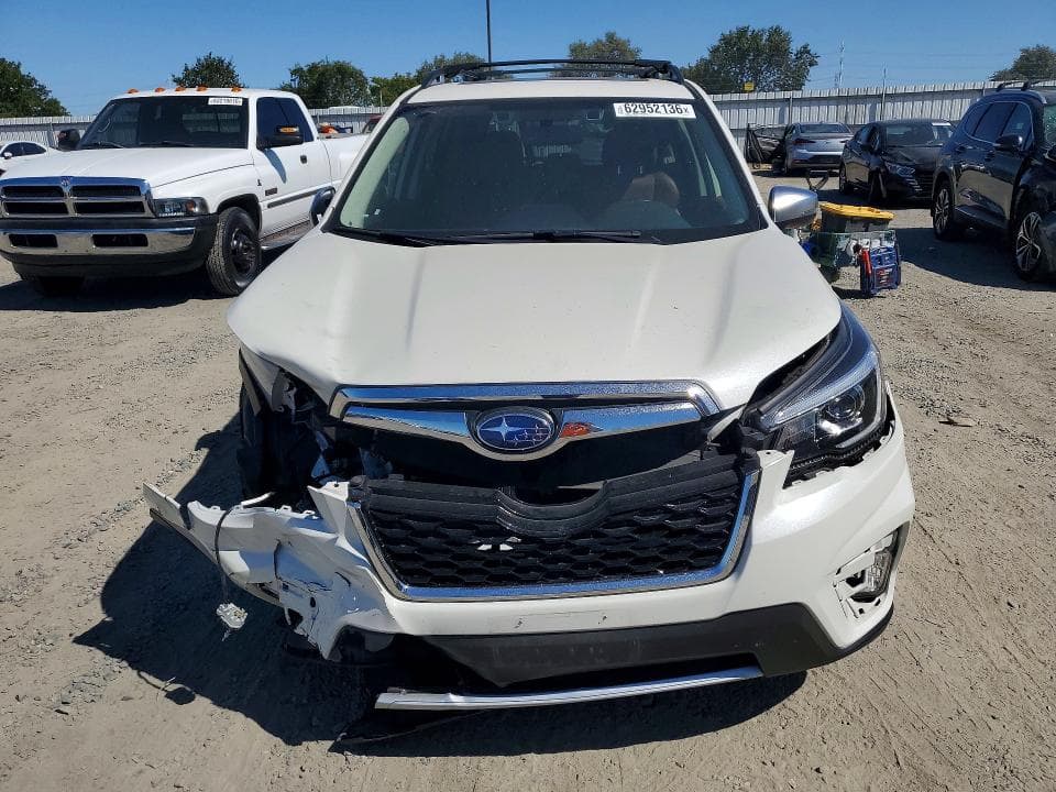 2019 SUBARU FORESTER TOURING 5