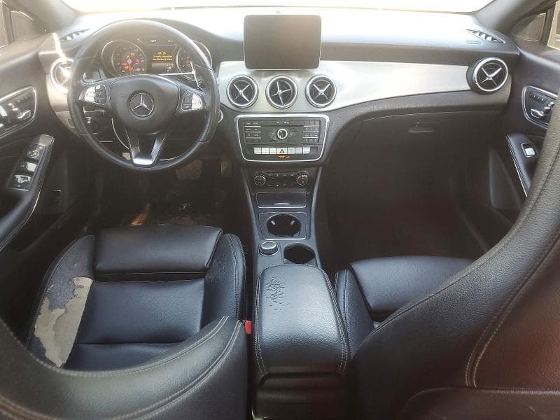 2019 MERCEDES-BENZ CLA 8
