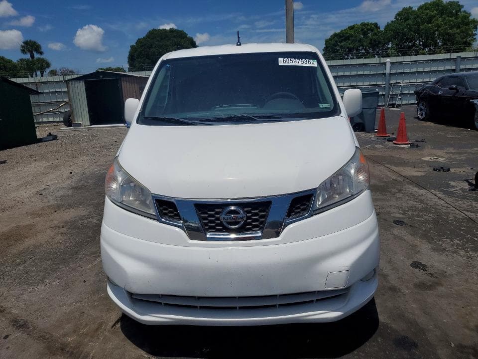 2017 NISSAN NV200 SV 5