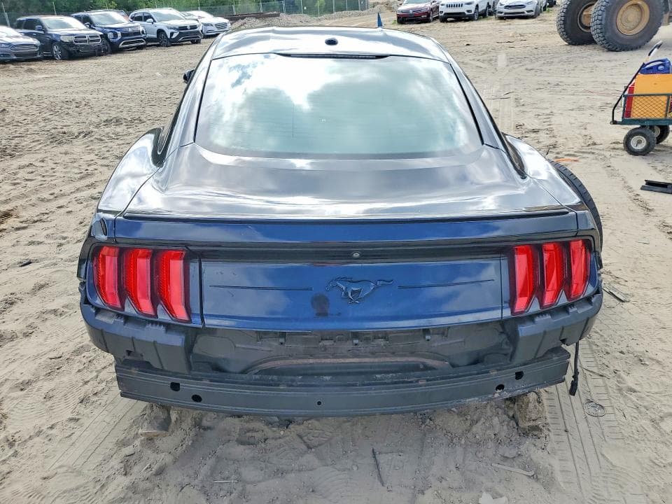 2018 FORD MUSTANG 6