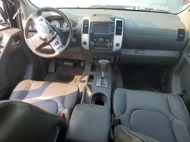 2017 NISSAN FRONTIER PRO-4X 8