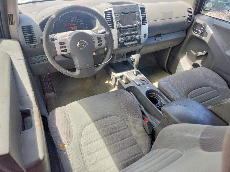 2017 NISSAN FRONTIER S 8