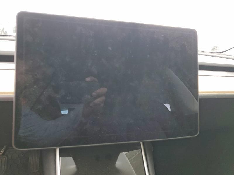 2018 TESLA MODEL 3 9