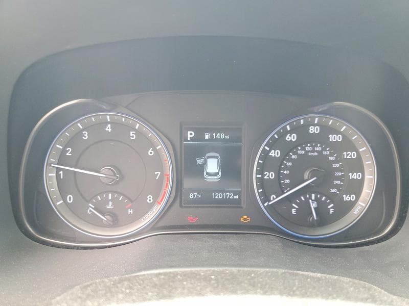 2020 HYUNDAI KONA SE 9